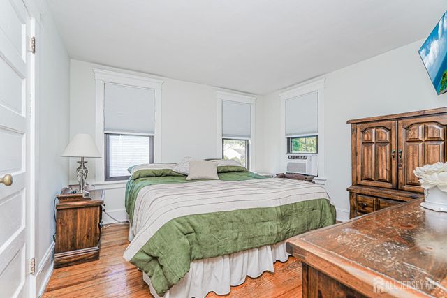 12 Fox Road, Edison, NJ 08817