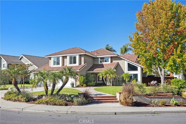 25671 Cresta Loma, Laguna Niguel, CA 92677