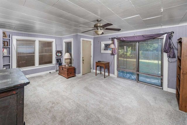 908 NW Arlington Ave, Lawton, OK 73507