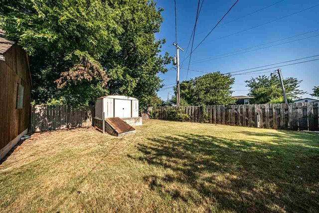 908 NW Arlington Ave, Lawton, OK 73507
