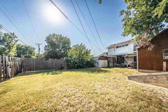 908 NW Arlington Ave, Lawton, OK 73507