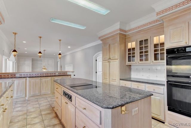 11701 Johnson Rd, South Prince George, VA 23805