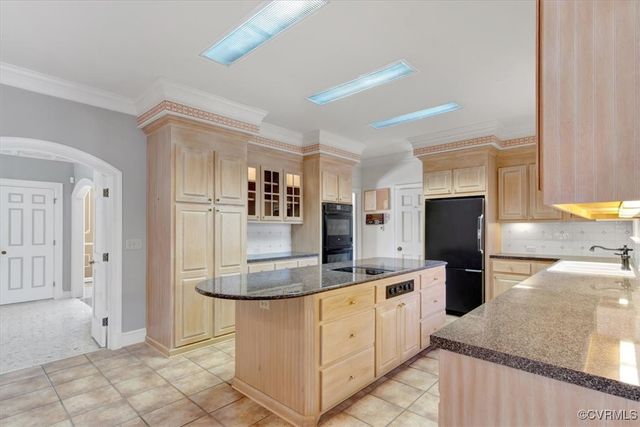 11701 Johnson Rd, South Prince George, VA 23805