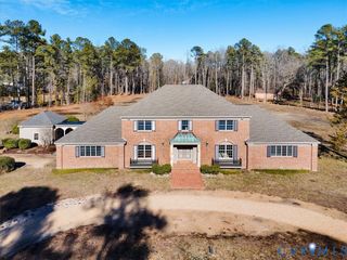 11701 Johnson Rd, South Prince George, VA 23805