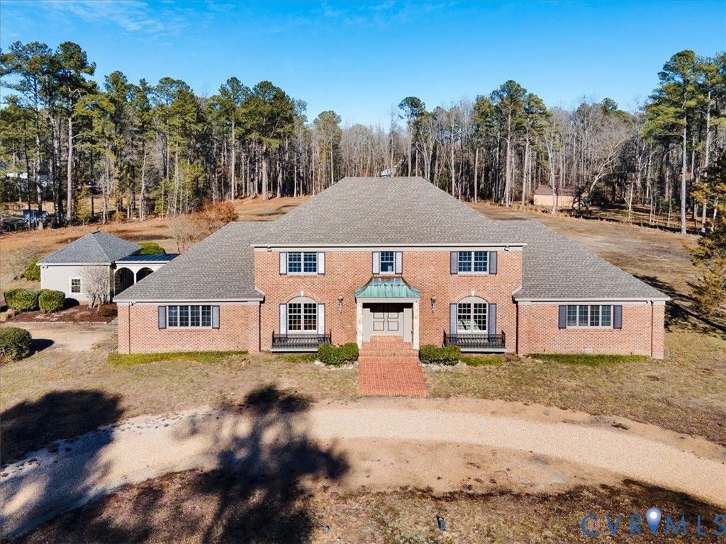 11701 Johnson Rd, South Prince George, VA 23805