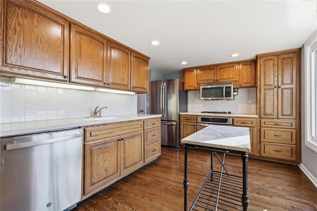 8808 Horton Drive, Overland Park, KS 66207