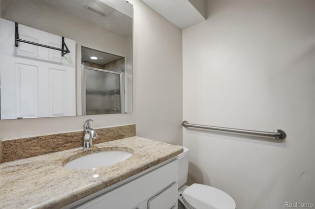 36273 Margareta Street, Livonia, MI 48152