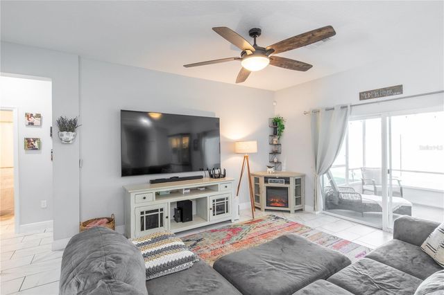 2656 COACHMAN DRIVE, Deltona, FL 32738