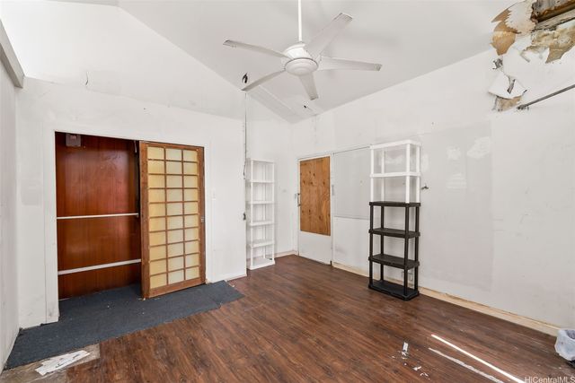 2209-A Liliha Street, Honolulu, HI 96817