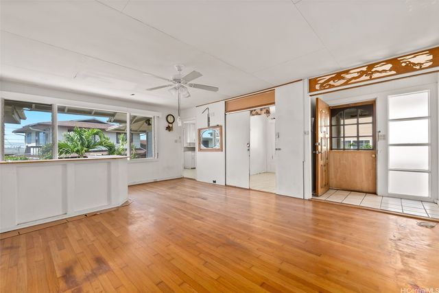 2209-A Liliha Street, Honolulu, HI 96817