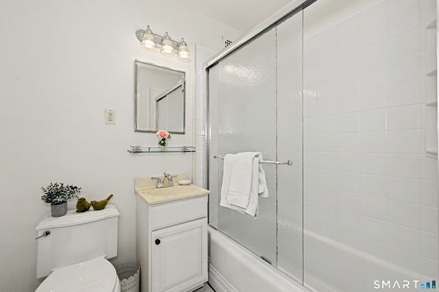 1 Putnam Hill, Greenwich, CT 06830