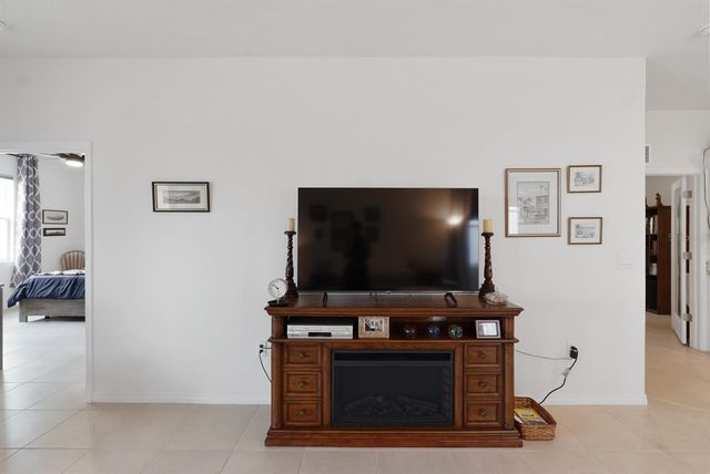 5464 NW 46TH LANE ROAD, Ocala, FL 34482