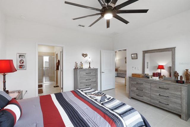 5464 NW 46TH LANE ROAD, Ocala, FL 34482