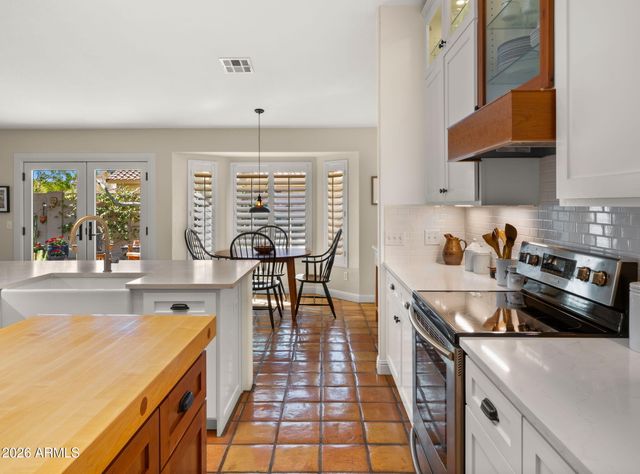 8390 S MILL Avenue, Tempe, AZ 85284