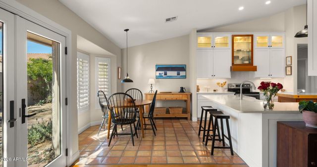 8390 S MILL Avenue, Tempe, AZ 85284