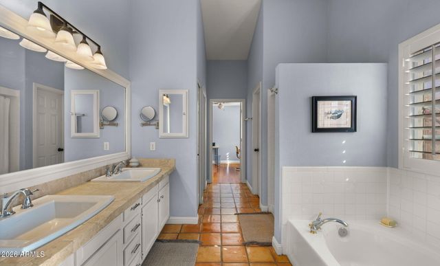 8390 S MILL Avenue, Tempe, AZ 85284