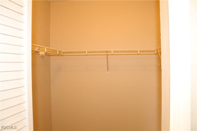 630 SE 13th CT, Cape Coral, FL 33990