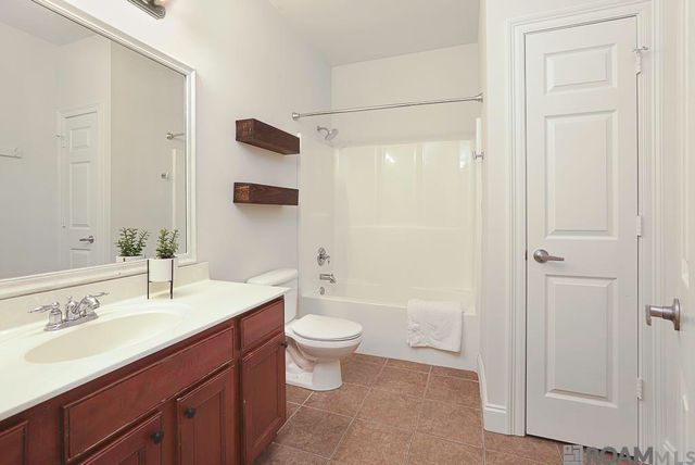 22782 Greencliff Dr, Denham Springs, LA 70726