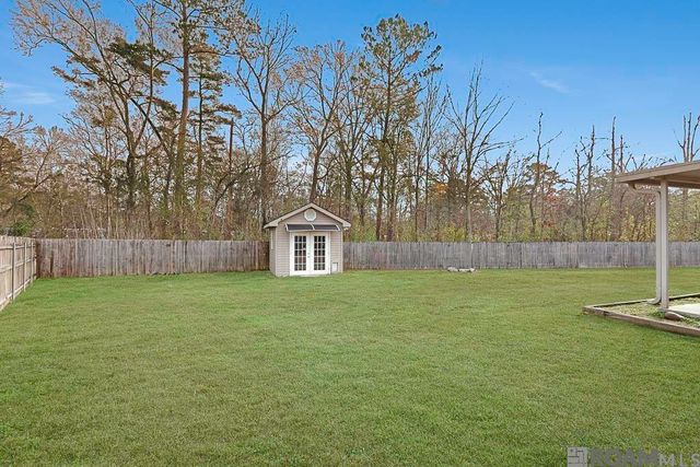 22782 Greencliff Dr, Denham Springs, LA 70726