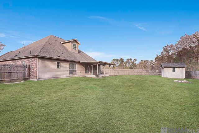 22782 Greencliff Dr, Denham Springs, LA 70726
