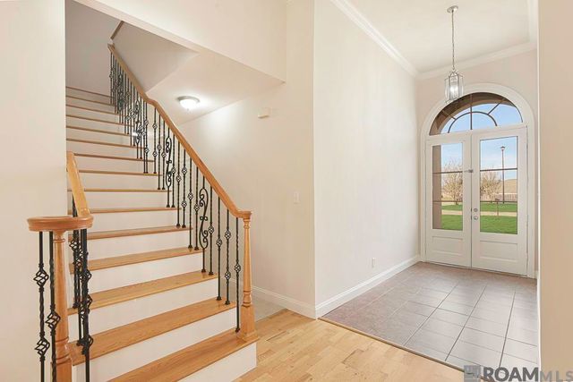 22782 Greencliff Dr, Denham Springs, LA 70726