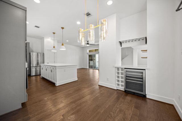 1515 Weber Street A, Houston, TX 77007