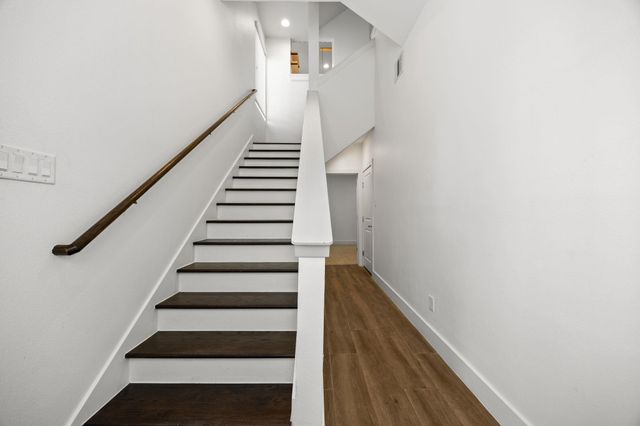 1515 Weber Street A, Houston, TX 77007