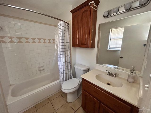 524 E Adams Street, Alton, TX 78573