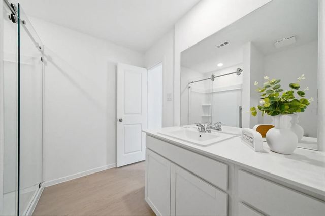 5643 Shelford Birch Drive, Conroe, TX 77303