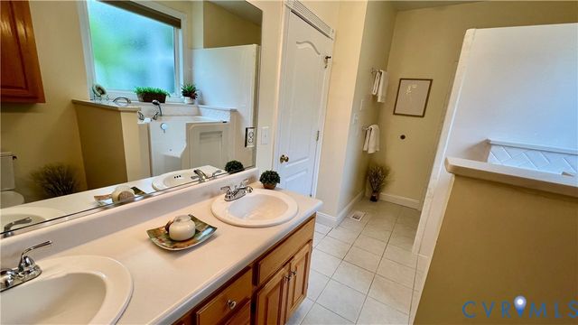 4249 Cedar Creek Ln, Prince George, VA 23875