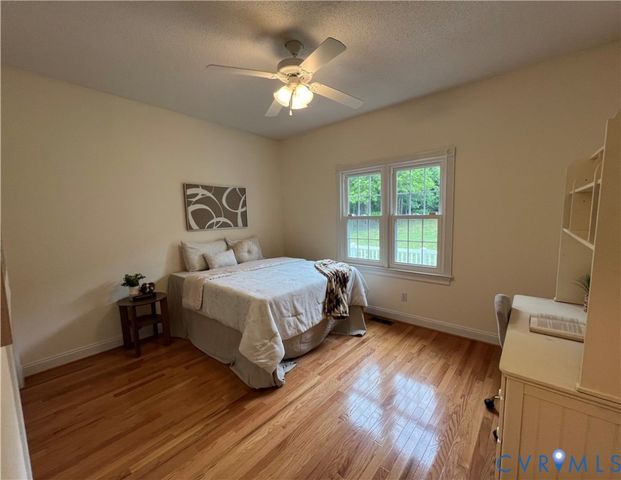 4249 Cedar Creek Ln, Prince George, VA 23875