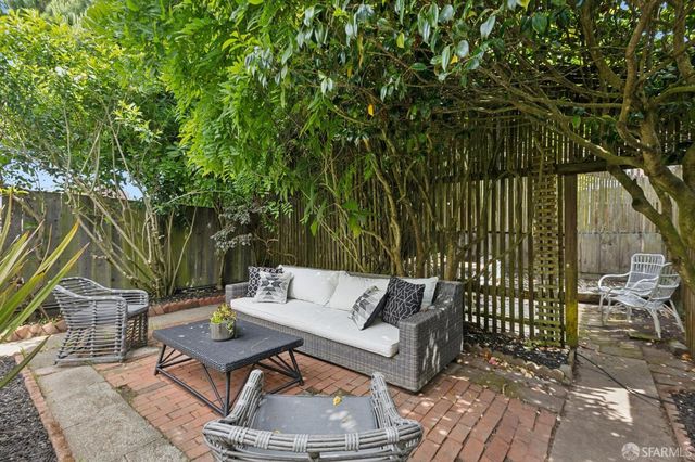 546 18th Avenue, San Francisco, CA 94121