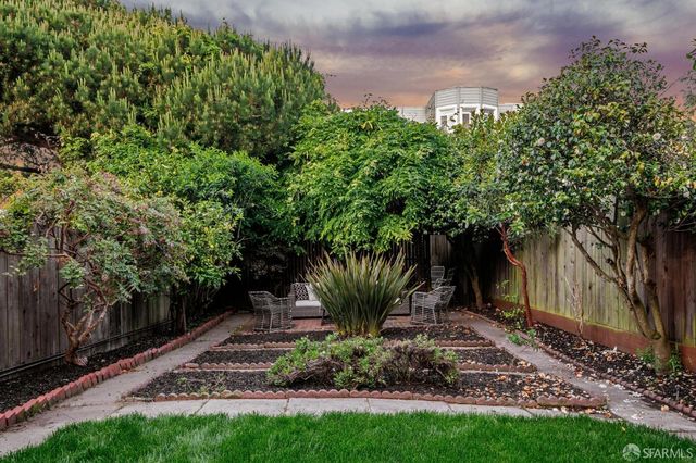 546 18th Avenue, San Francisco, CA 94121