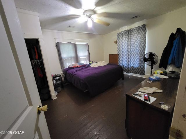 523 N Joplin Avenue, Joplin, MO 64801