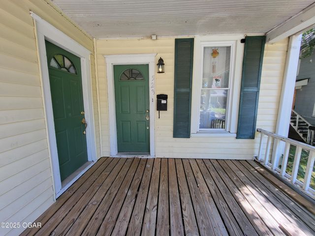 523 N Joplin Avenue, Joplin, MO 64801