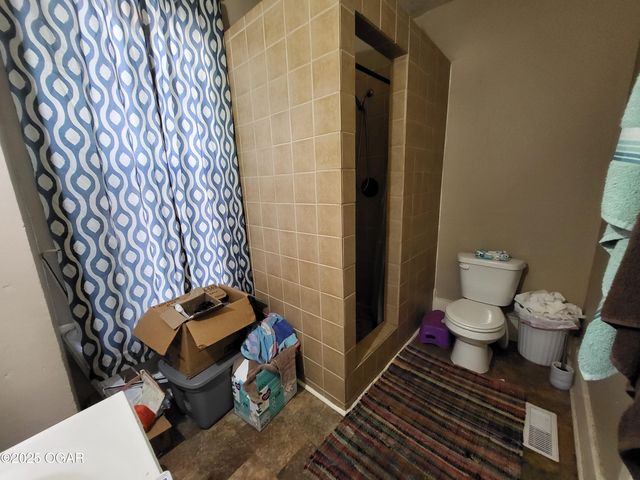 523 N Joplin Avenue, Joplin, MO 64801