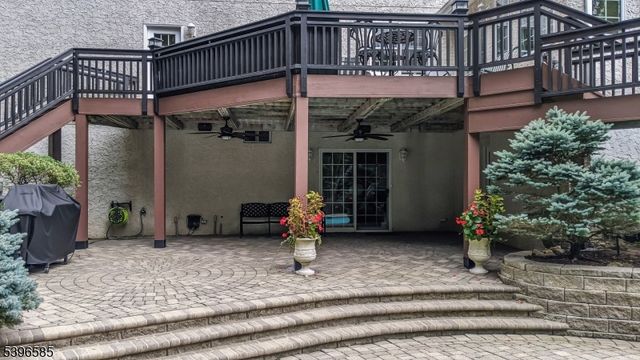 15 Skytop Dr, Denville Twp., NJ 07834