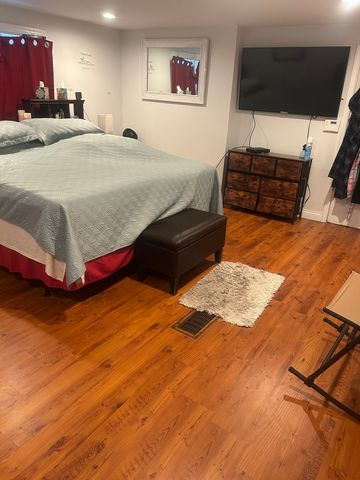 2816 W 85th Street, Chicago, IL 60652