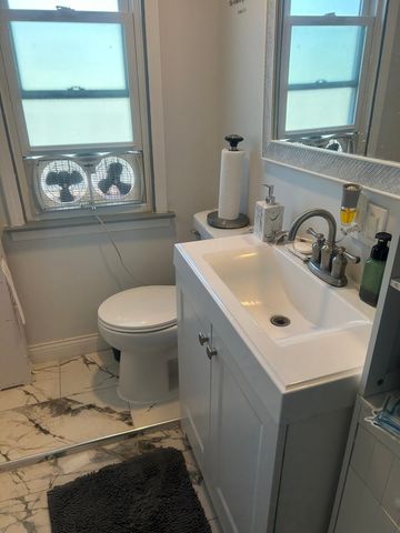 2816 W 85th Street, Chicago, IL 60652