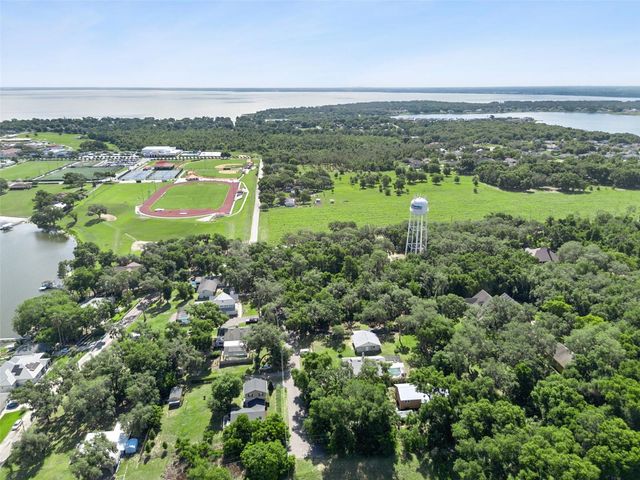 16526 HIGHLAND AVENUE, Montverde, FL 34756