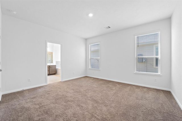 1526 Grand Olympia Drive, Fresno, TX 77545