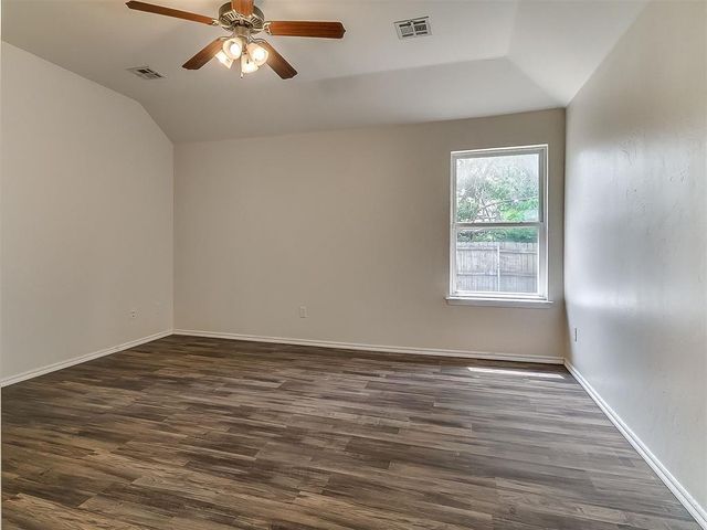 212 John Rausch Lane, Edmond, OK 73003