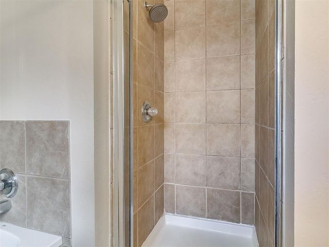 212 John Rausch Lane, Edmond, OK 73003