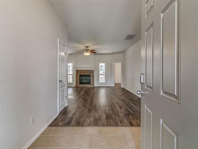 212 John Rausch Lane, Edmond, OK 73003