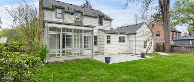 2650 Secor Road, Toledo, OH 43606