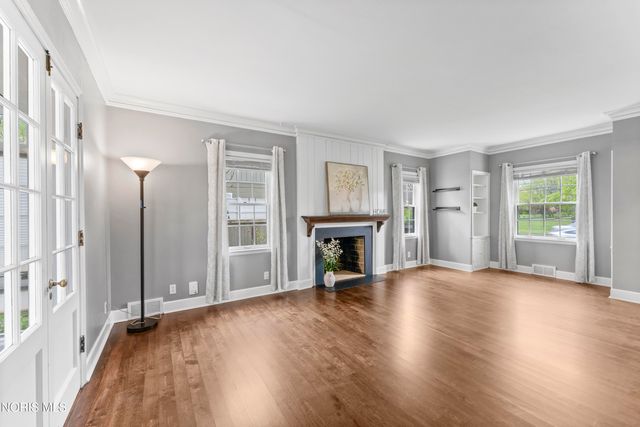2650 Secor Road, Toledo, OH 43606