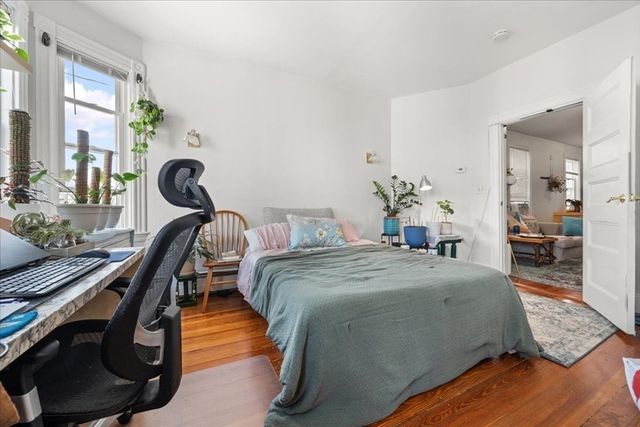 10 Bynner St, Boston, MA 02130