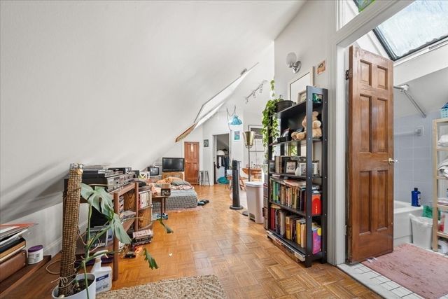 10 Bynner St, Boston, MA 02130