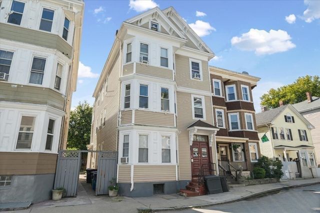 10 Bynner St, Boston, MA 02130