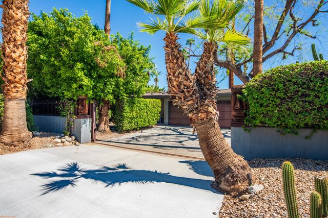 1450 S Via Soledad, Palm Springs, CA 92264